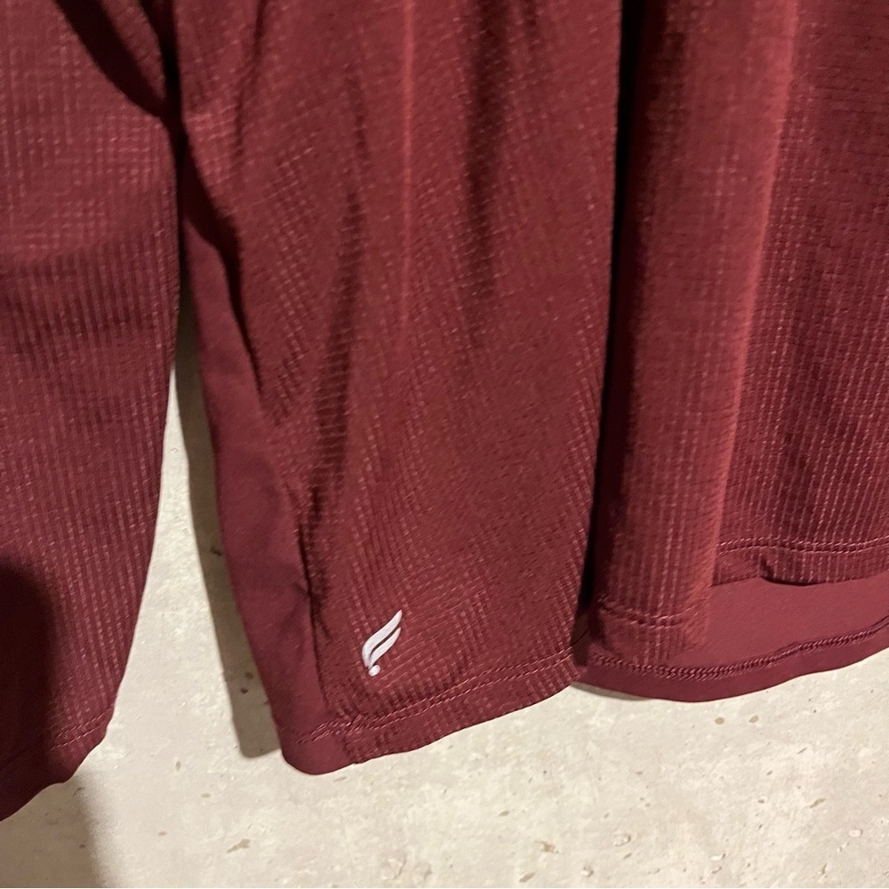 Fabletics Cashel Long Sleeve Cinched Back Top Shirt Women’s Size L Red Maroon - Picture 4 of 6